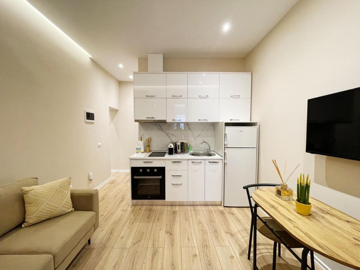 Aj Apartments, Hidden Gem In The Heart Of Τίρανα Εξωτερικό φωτογραφία